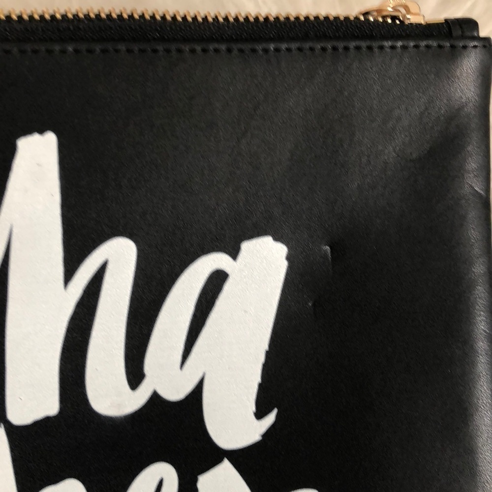 Like New Aloha Vibes Clutch - Picture 7 of 7